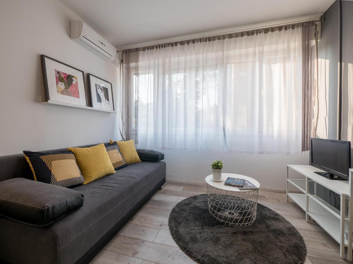 Gin Apartman Zadar Buitenkant foto