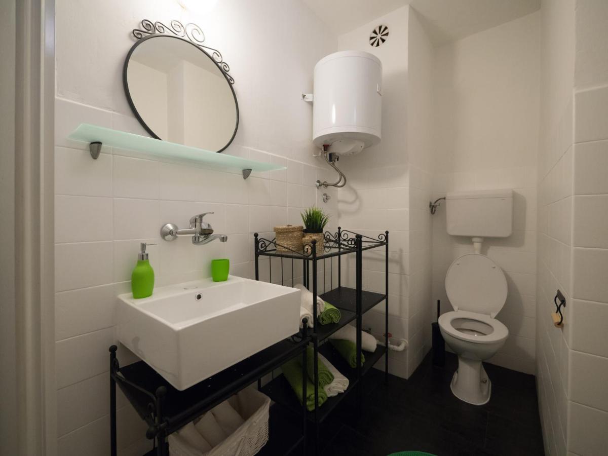 Gin Apartman Zadar Buitenkant foto